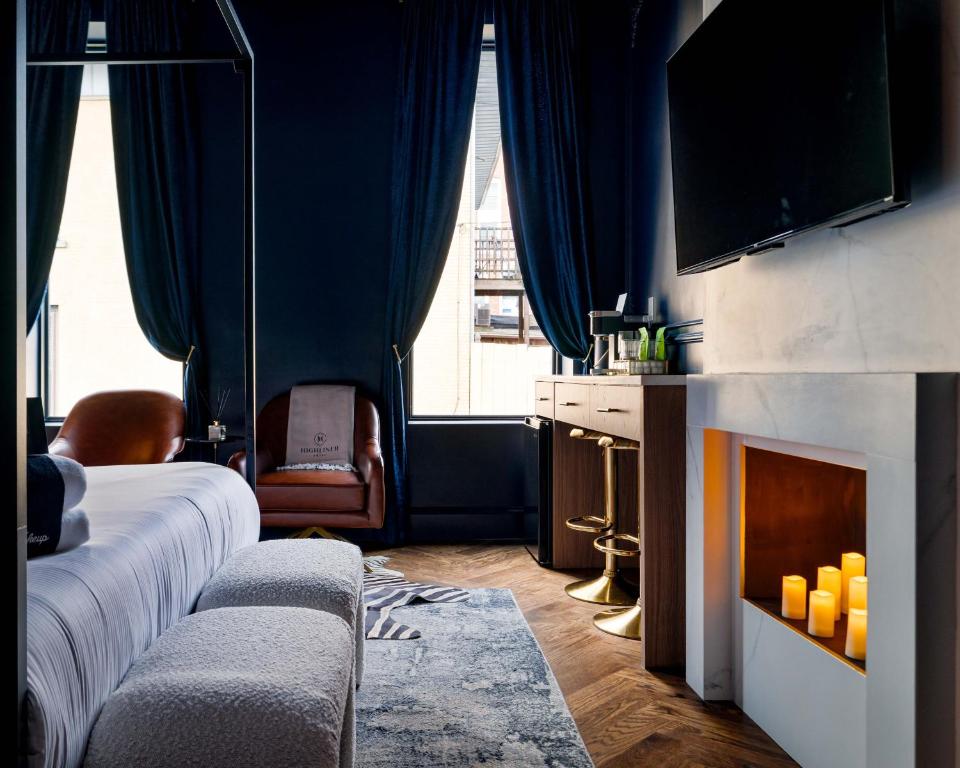 Places to Stay in Gloucester